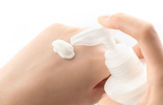 使用家用脫毛儀后可以涂身體乳嗎？